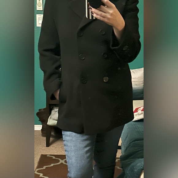 Cashmere and Lambswool Peacoat - Picture 5 of 5